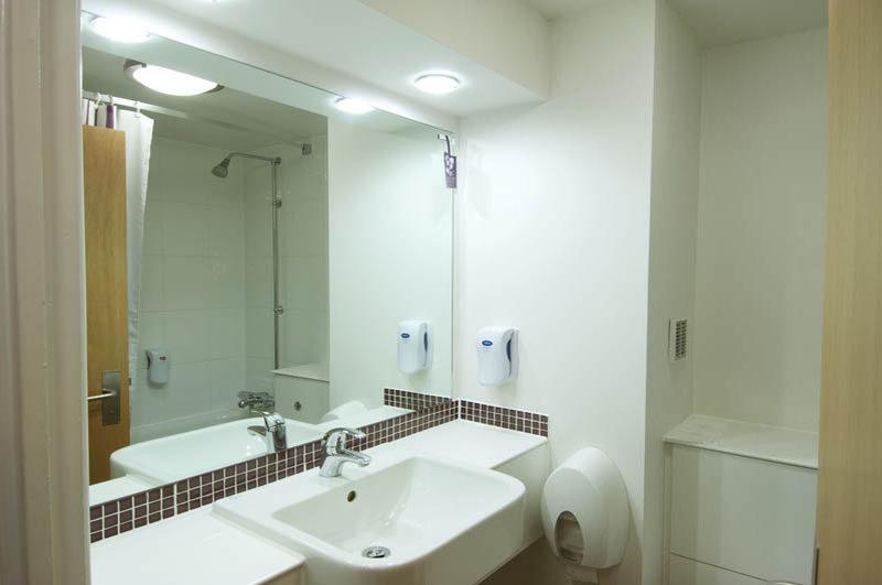 Premier Inn Welwyn Garden City Ngoại thất bức ảnh