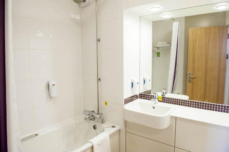 Premier Inn Welwyn Garden City Ngoại thất bức ảnh